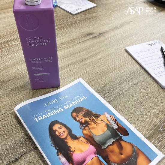Spraytanning Workshop: Learn To Tan with Azure Tan