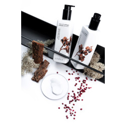 Perfumed Lotion, Sichuan pepper & cedar 250ml